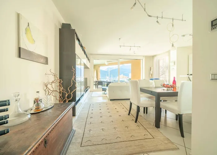 Italian Getaway * Maccagno